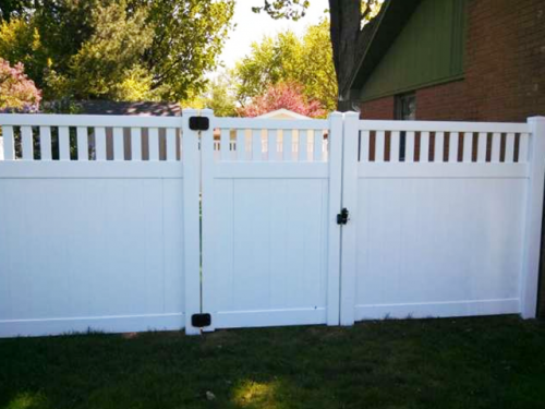 White-Vinyl-Privacy-Fence